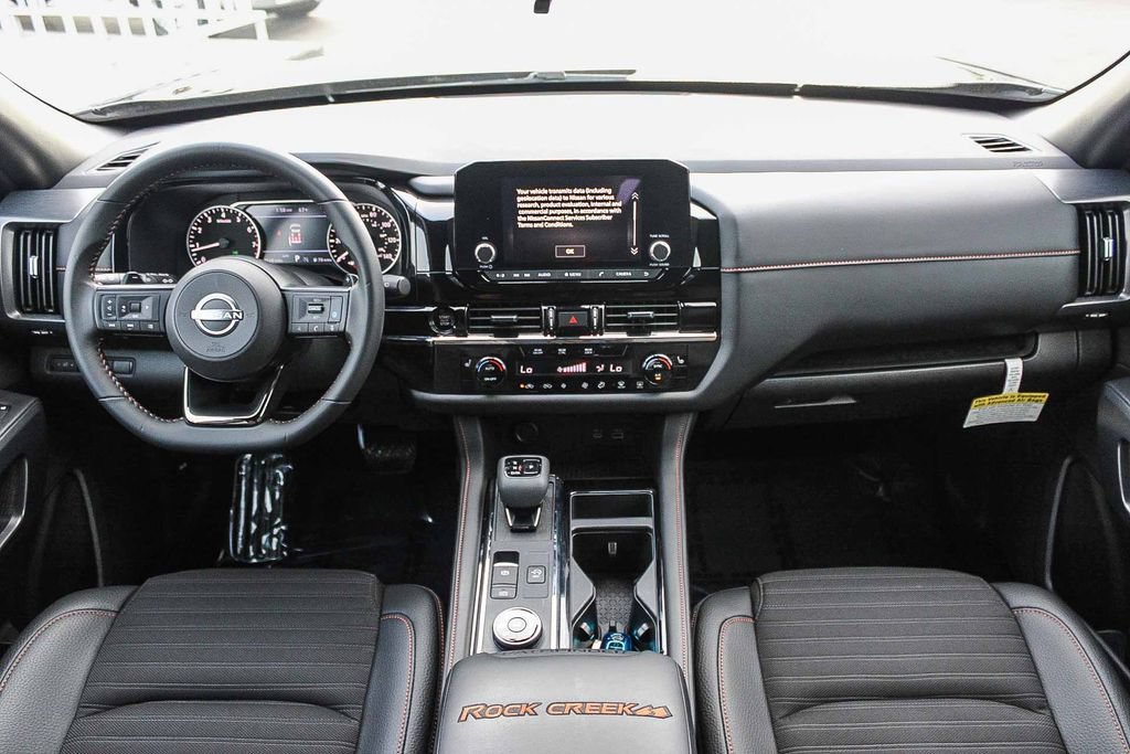 Used 2025 Nissan Pathfinder Rock Creek AWD/4WD image 13