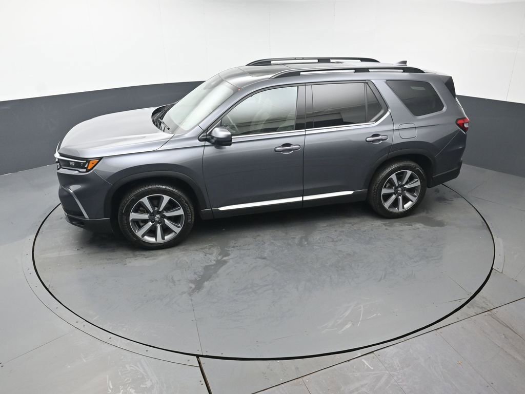 Used 2025 Honda Pilot Elite image 38