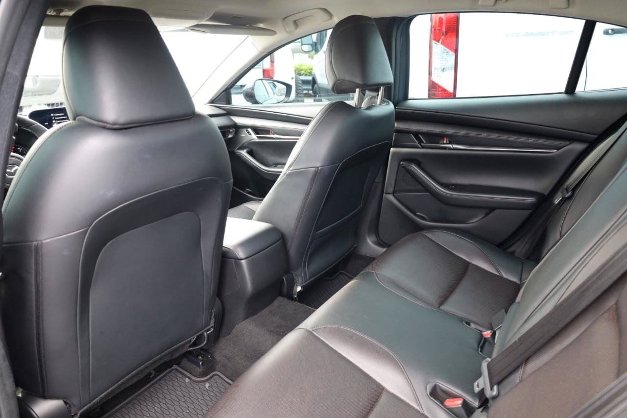 Used 2022 MAZDA MAZDA3 s AWD/4WD image 16