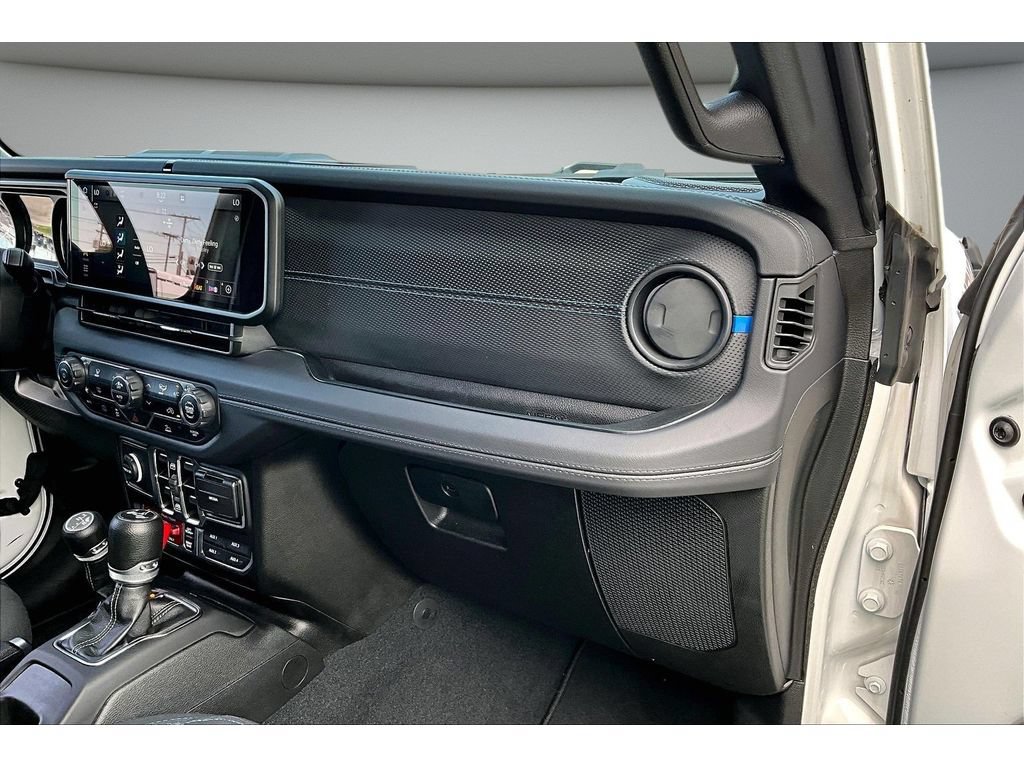Certified 2024 Jeep Wrangler Unlimited Rubicon 4xe AWD/4WD image 49