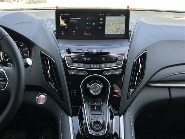 Used 2026 Acura RDX SH-AWD w/ Technology Package image 17