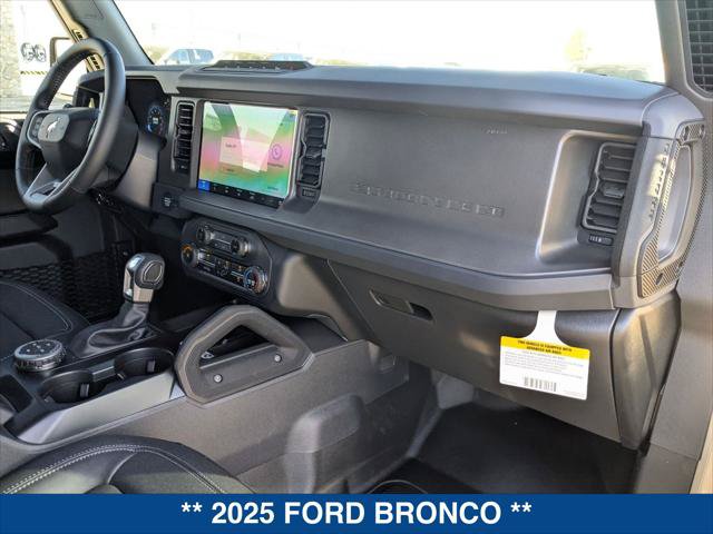 New 2025 Ford Bronco Badlands AWD/4WD image 19
