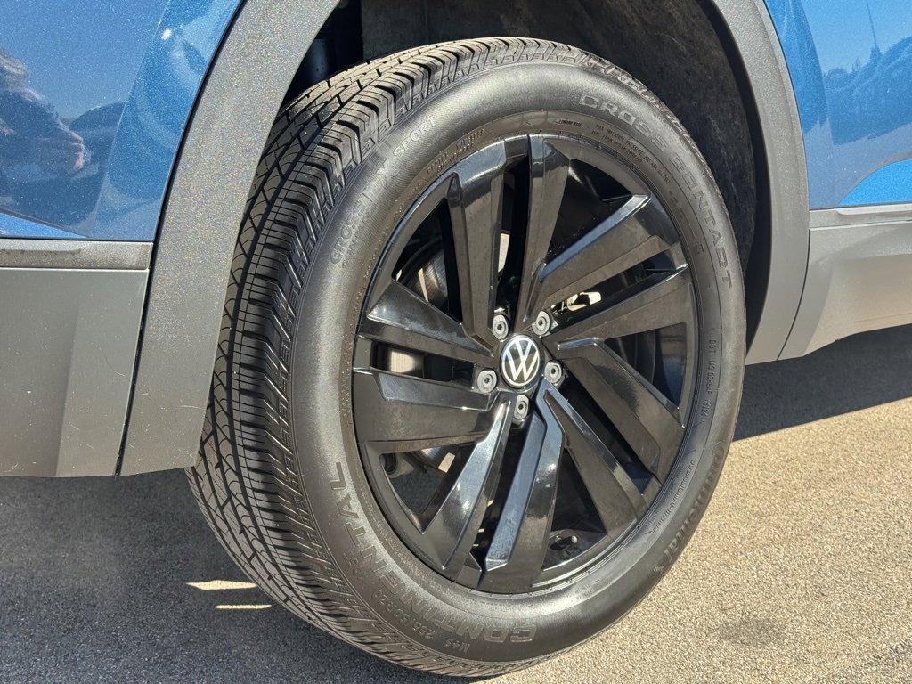 Used 2023 Volkswagen Atlas Cross Sport SE w/ Panoramic Sunroof Package image 27