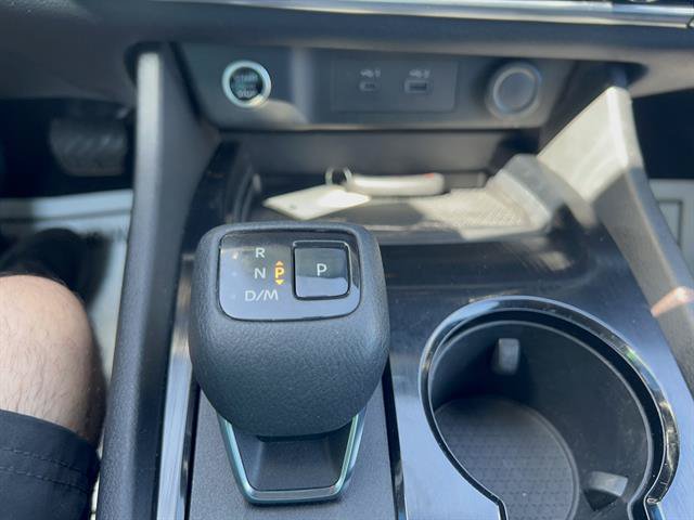 Used 2021 Nissan Rogue S AWD/4WD image 21