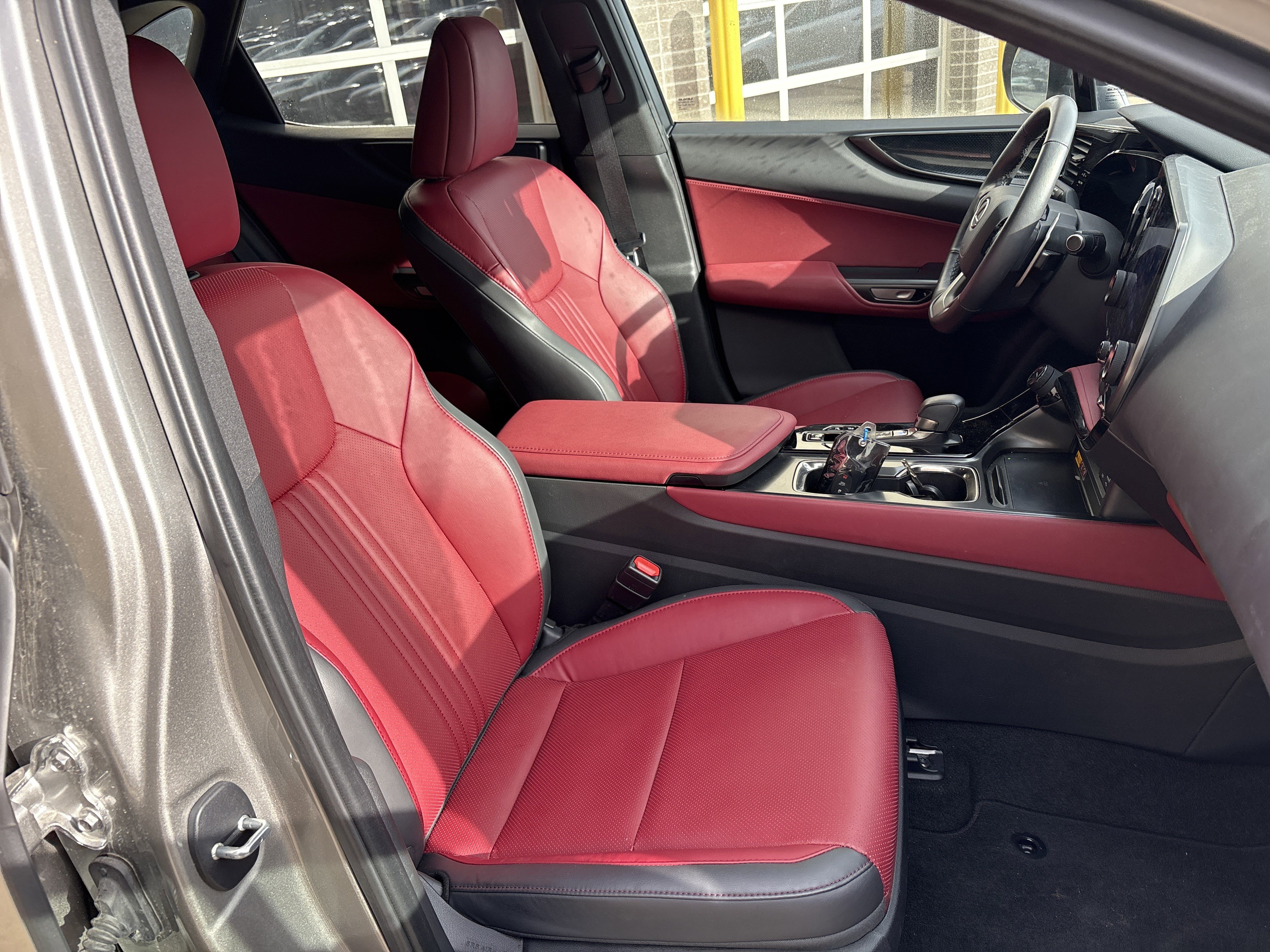 Certified 2025 Lexus NX 350 AWD image 33