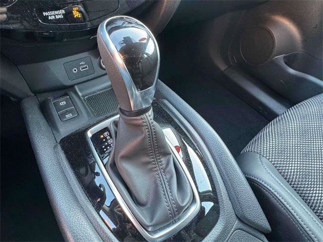 Used 2022 Nissan Rogue Sport SV w/ Technology Package AWD/4WD image 25