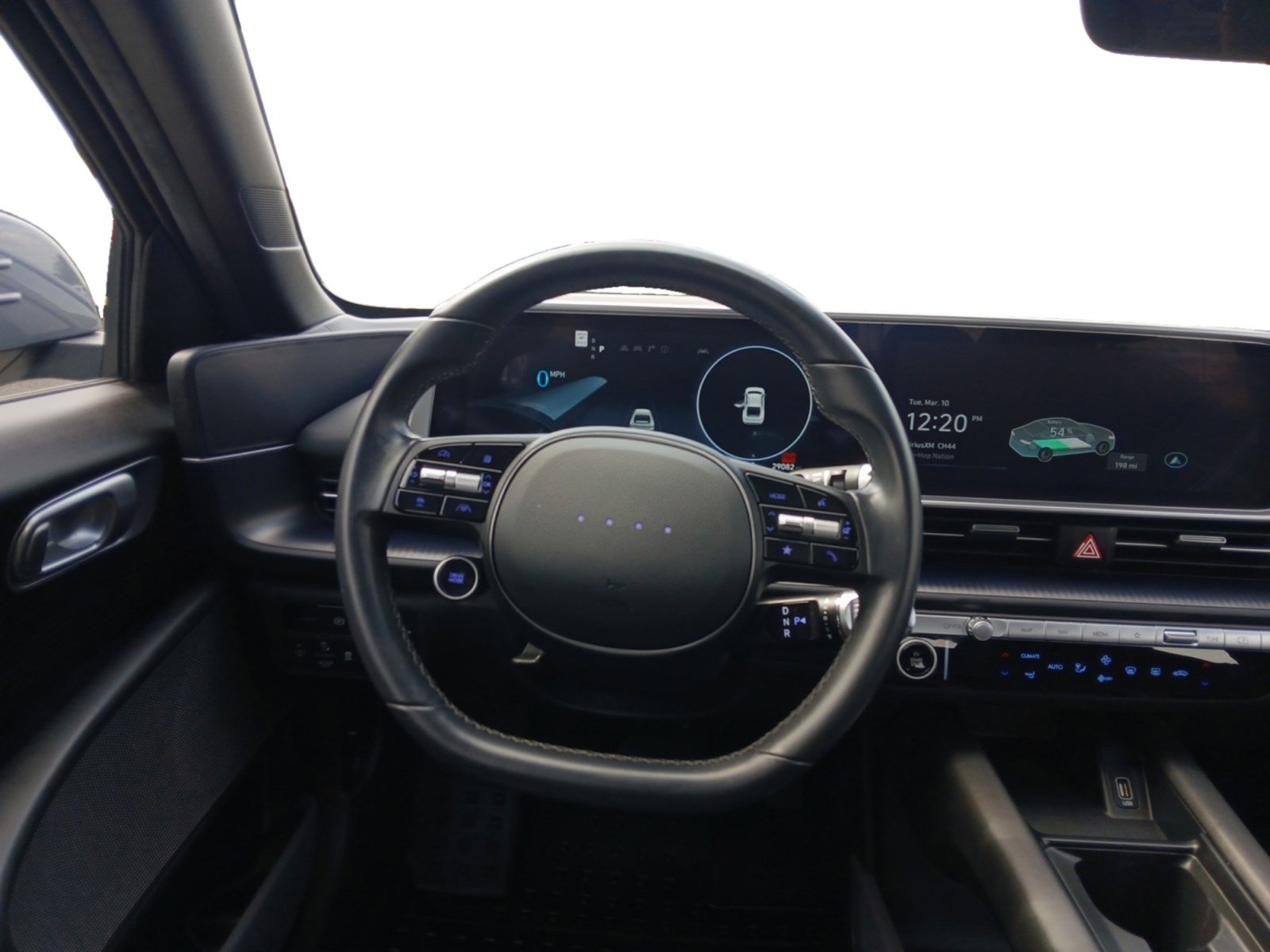 Used 2024 Hyundai Ioniq 6 SE image 12