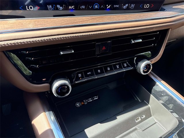 New 2026 Chevrolet Tahoe High Country image 30