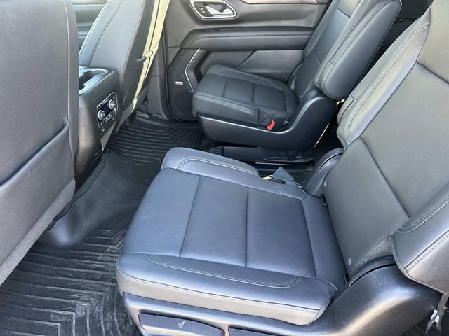 Used 2023 Chevrolet Suburban Z71 w/ Luxury Package image 26