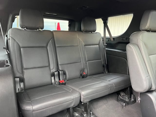 Used 2022 Chevrolet Suburban Z71 w/ Off-Road Capability Package AWD/4WD image 39