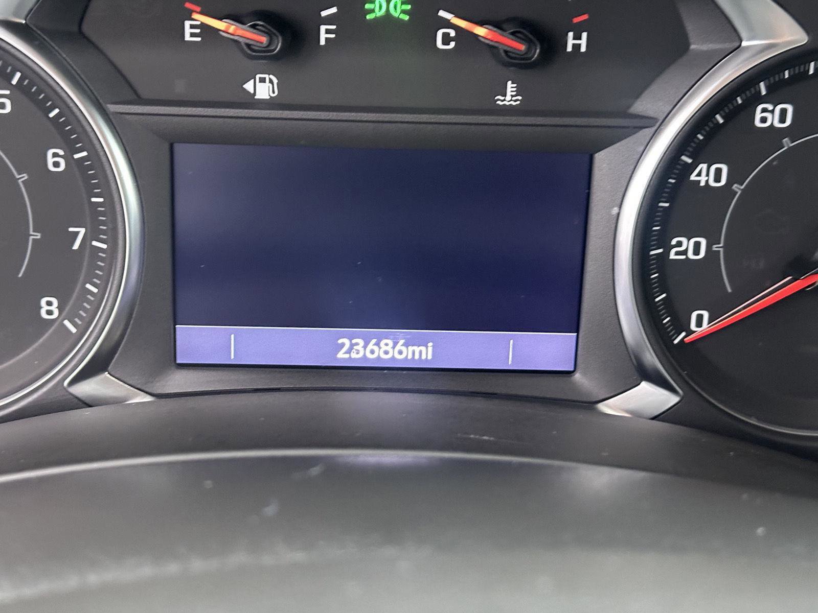 Used 2022 GMC Terrain SLT w/ Infotainment Package II image 34