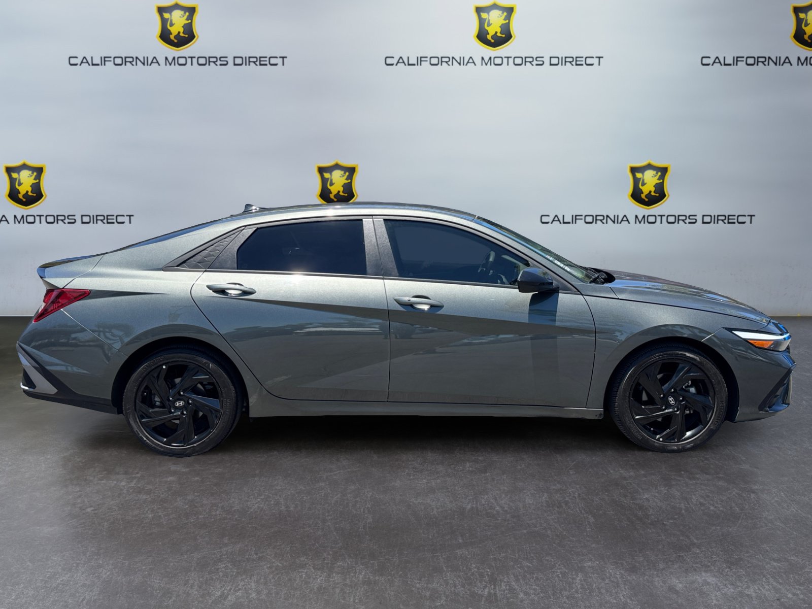 Used 2026 Hyundai Elantra Sport FWD image 6