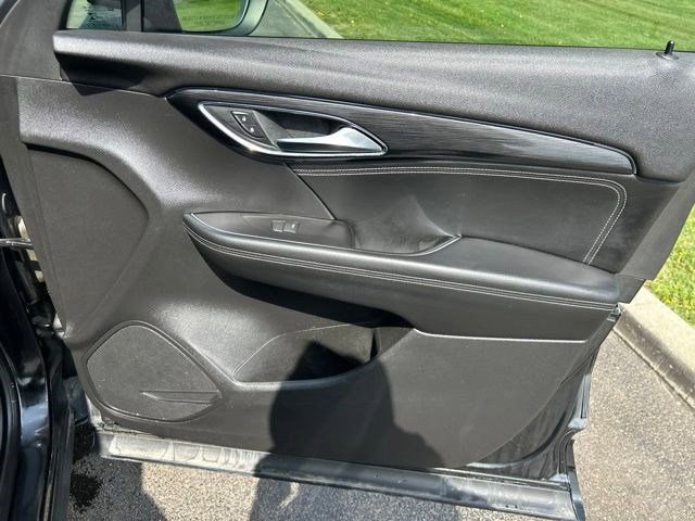 Used 2022 Buick Envision Preferred FWD image 44
