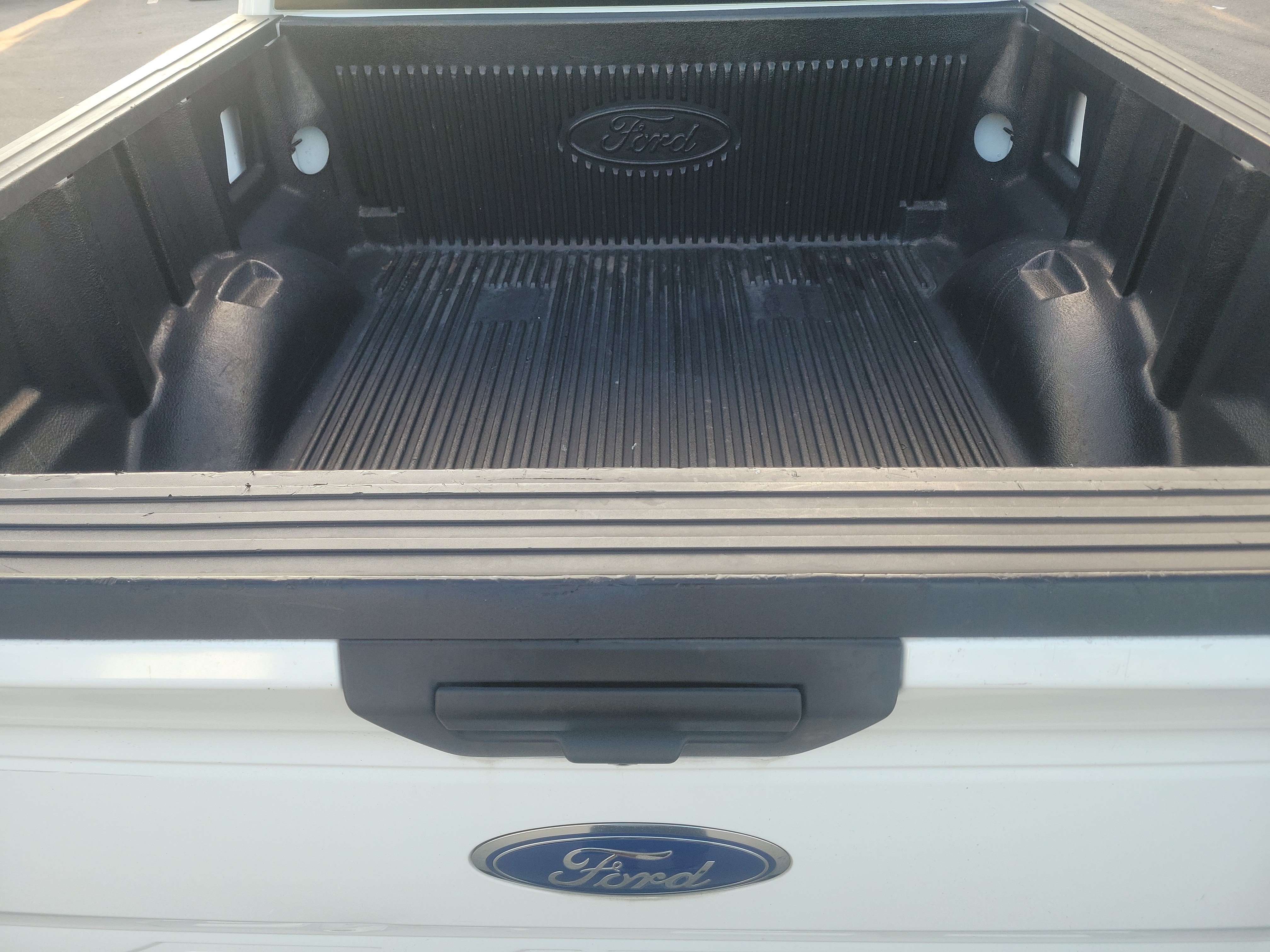 Used 2019 Ford F150 XL w/ Equipment Group 101A Mid RWD image 12