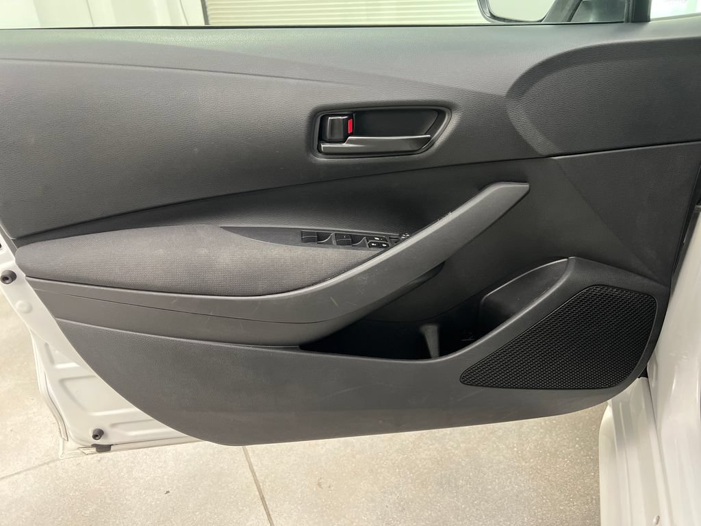 Used 2024 Toyota Corolla LE FWD image 14