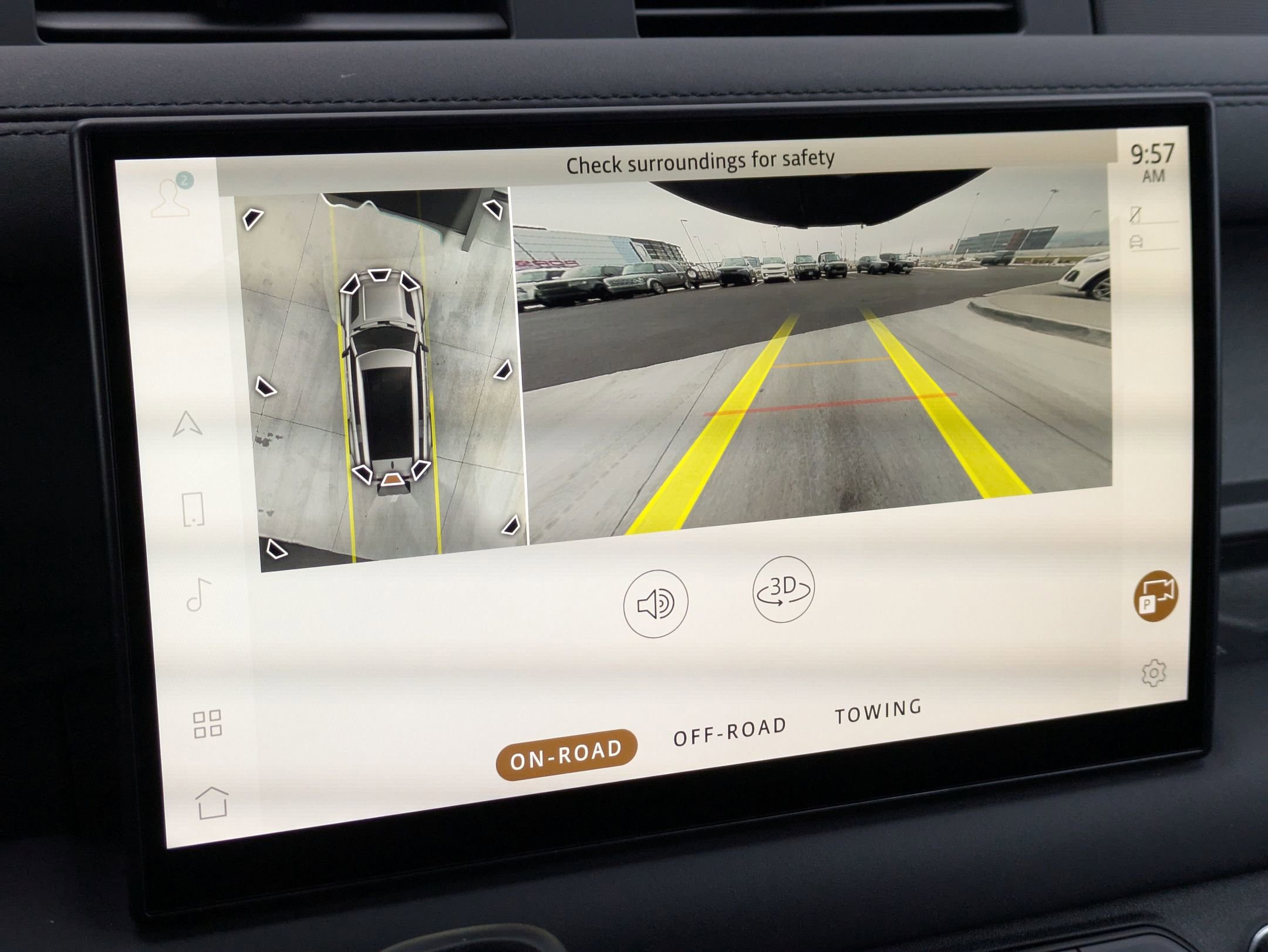 Used 2024 Land Rover Defender 130 X-Dynamic SE image 17