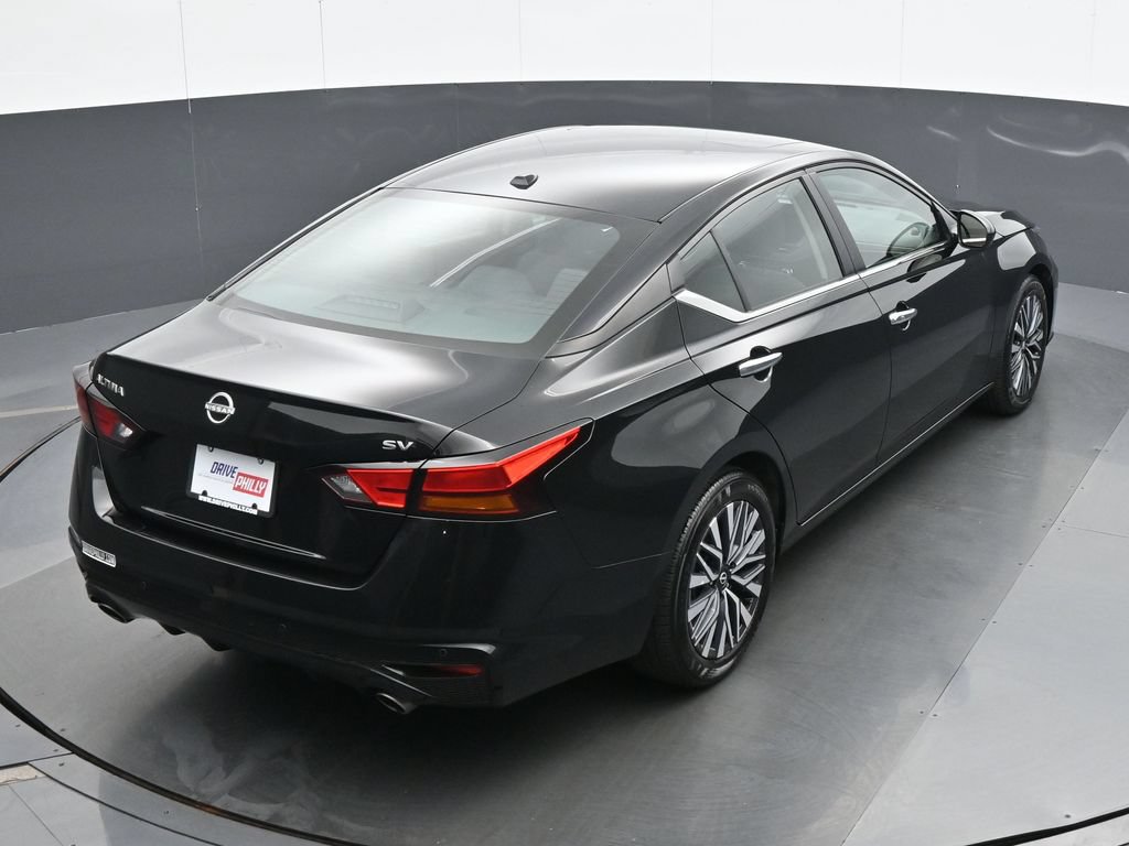 Used 2024 Nissan Altima 2.5 SV w/ SV Premium Package FWD image 21