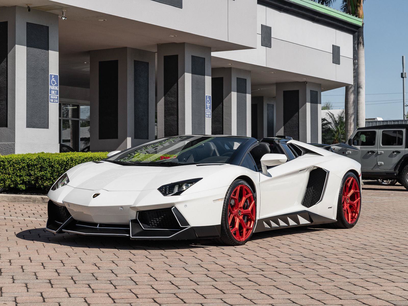 Used 2016 Lamborghini Aventador LP 700-4 AWD/4WD image 21