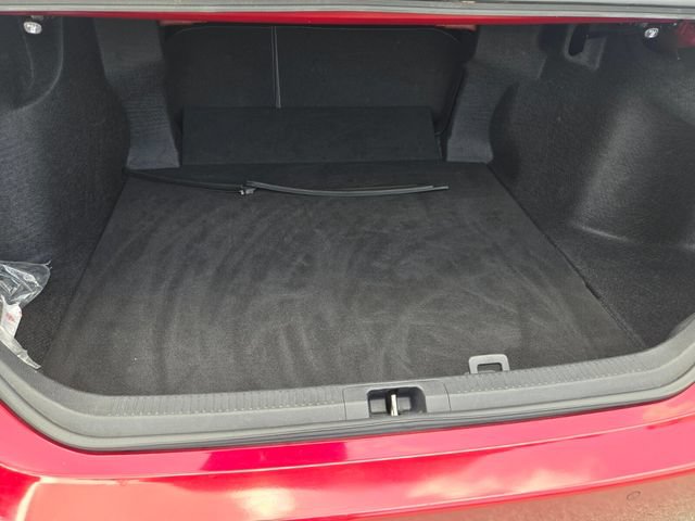 Used 2018 Toyota Camry XSE FWD image 14