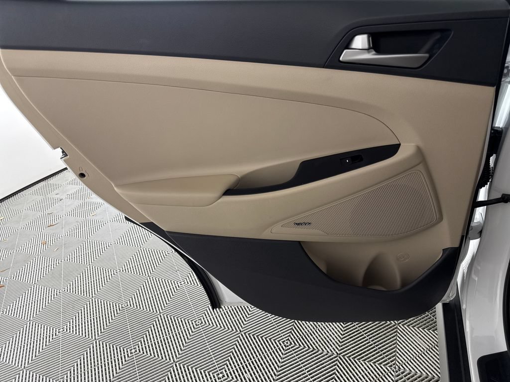 Used 2018 Hyundai Tucson SEL Plus FWD image 12