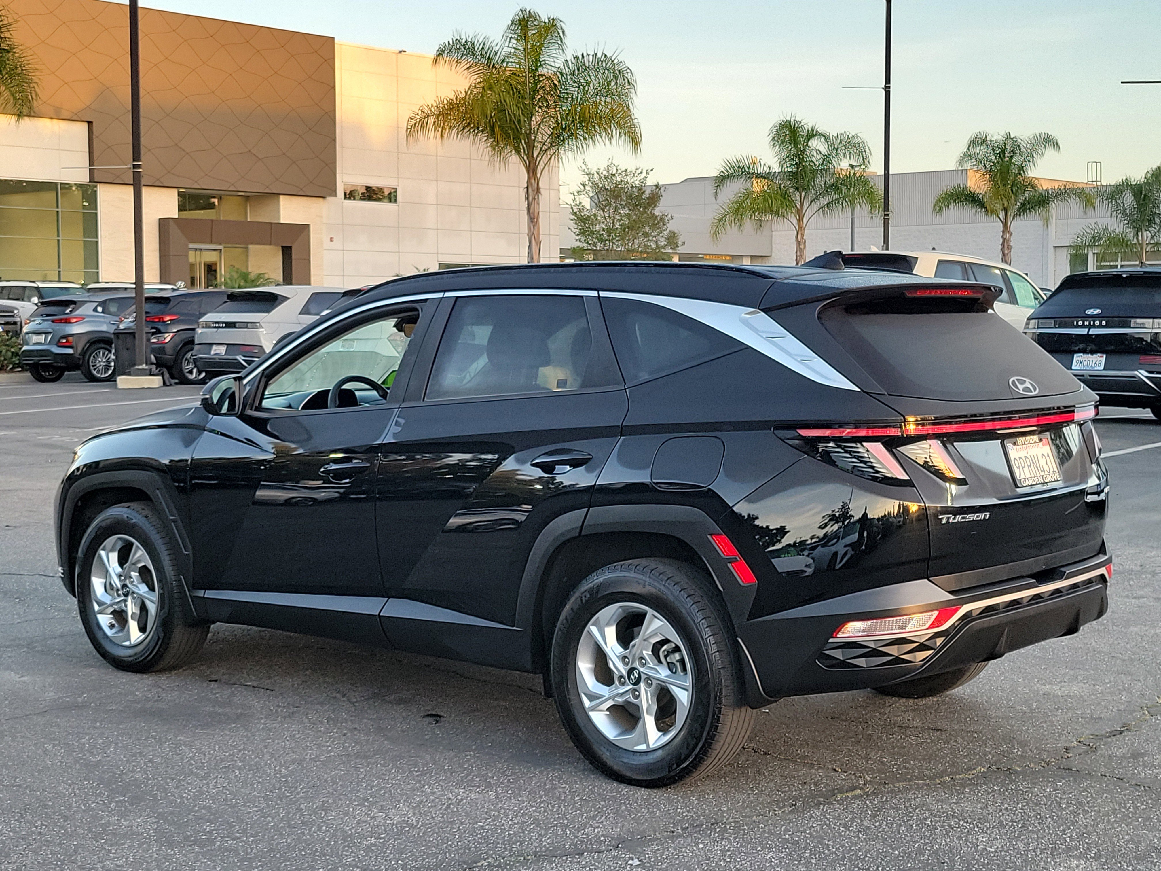 Used 2022 Hyundai Tucson SEL w/ Cargo Package image 27