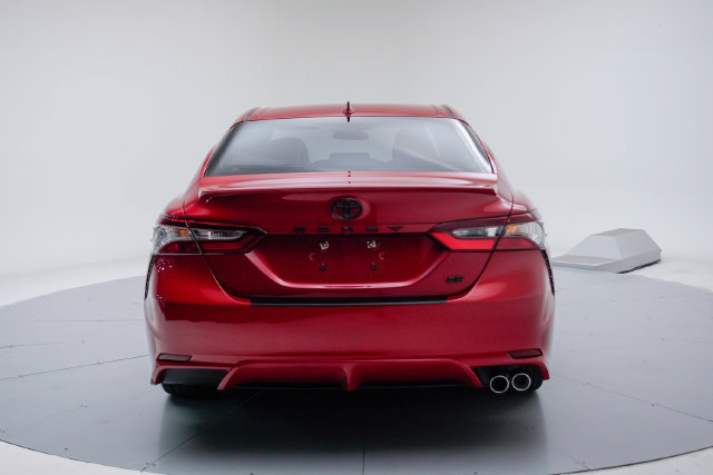Used 2023 Toyota Camry SE FWD image 7