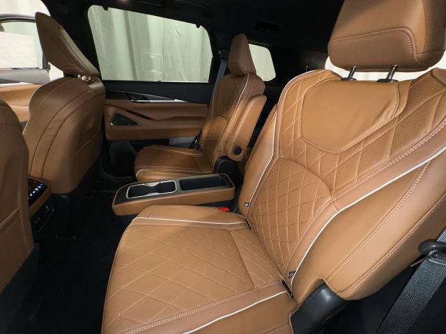 Certified 2025 INFINITI QX60 Autograph w/ Cargo Package image 5