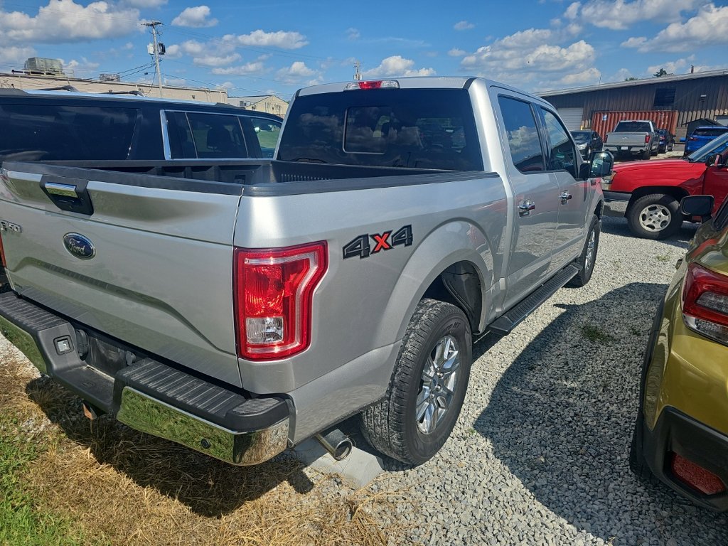 Used 2017 Ford F150 XLT w/ Equipment Group 302A Luxury AWD/4WD image 7