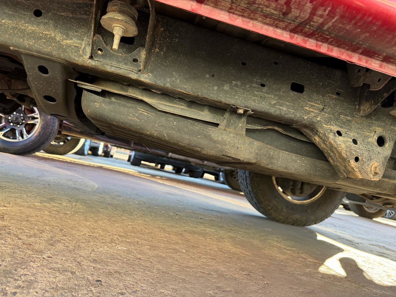 Used 2000 Toyota 4Runner SR5 image 11