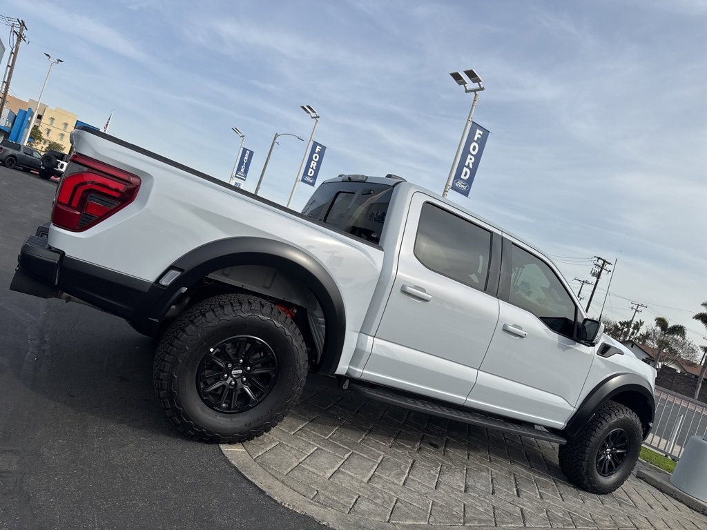 Used 2025 Ford F150 Raptor image 2