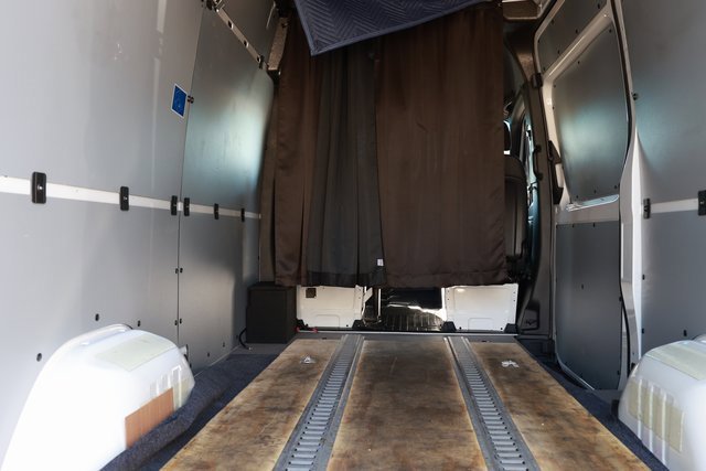 Used 2023 Mercedes-Benz Sprinter 144 Cargo image 16