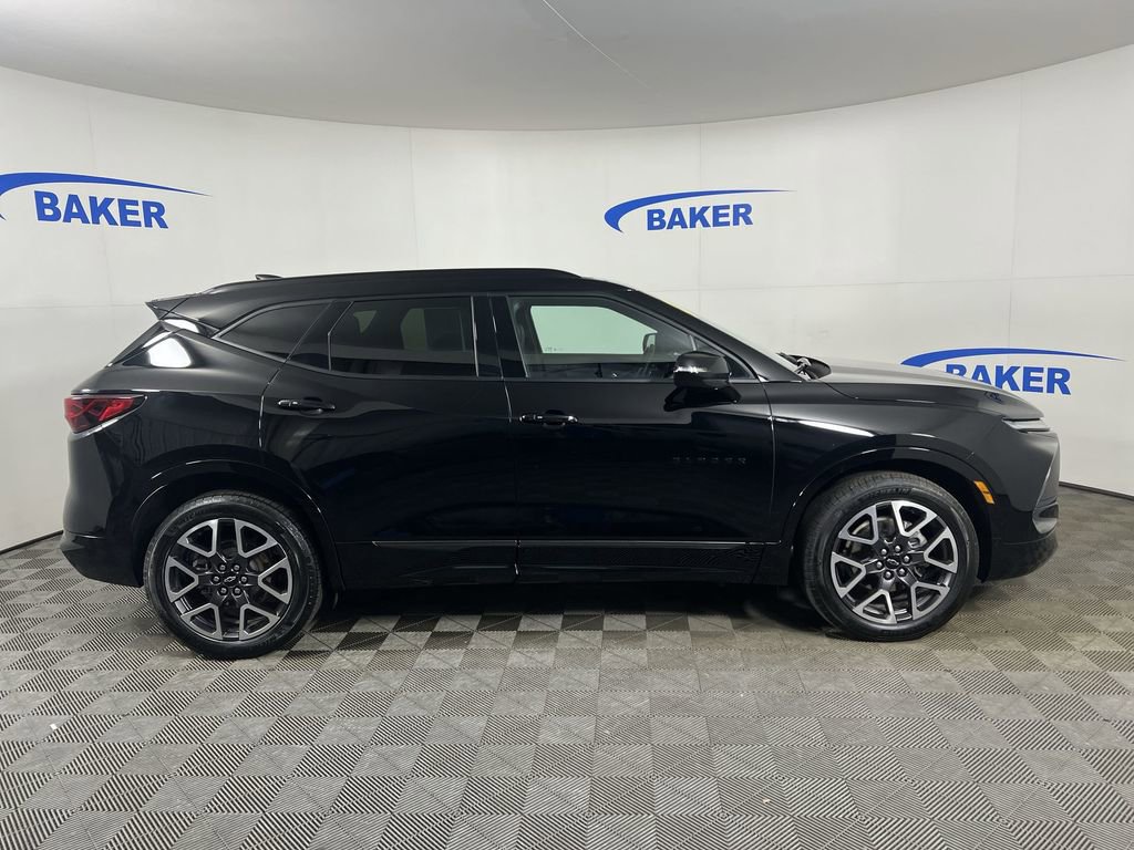 Used 2024 Chevrolet Blazer RS w/ Enhanced Convenience Package image 10