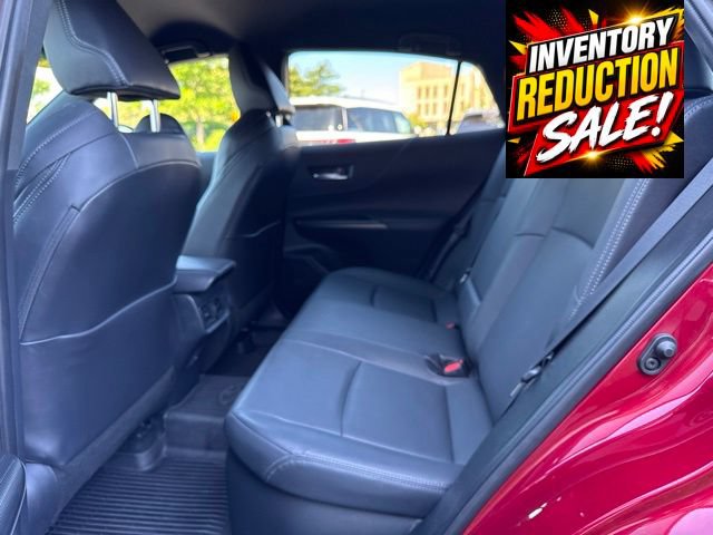 Used 2024 Toyota Venza Nightshade AWD/4WD image 21