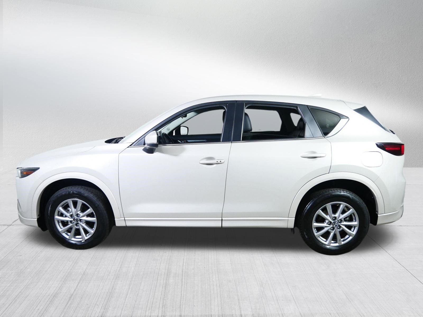 Used 2025 MAZDA CX-5 AWD 2.5 S w/ Select Package image 4