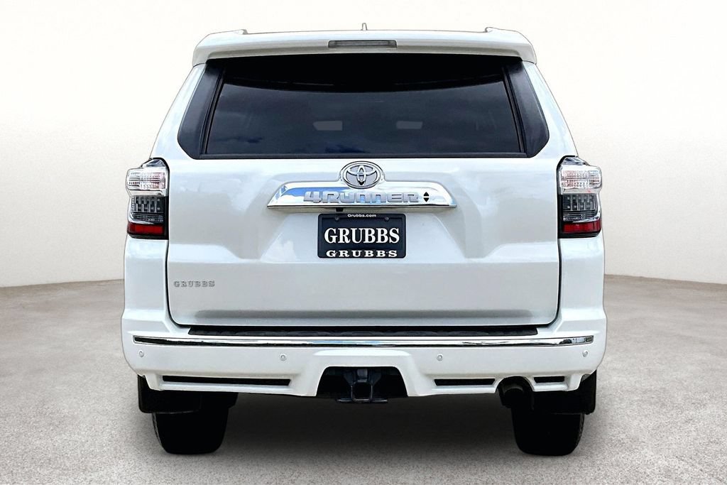 Used 2022 Toyota 4Runner Limited AWD/4WD image 5