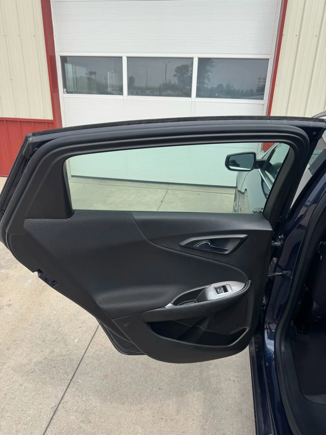 Used 2022 Chevrolet Malibu LT image 14