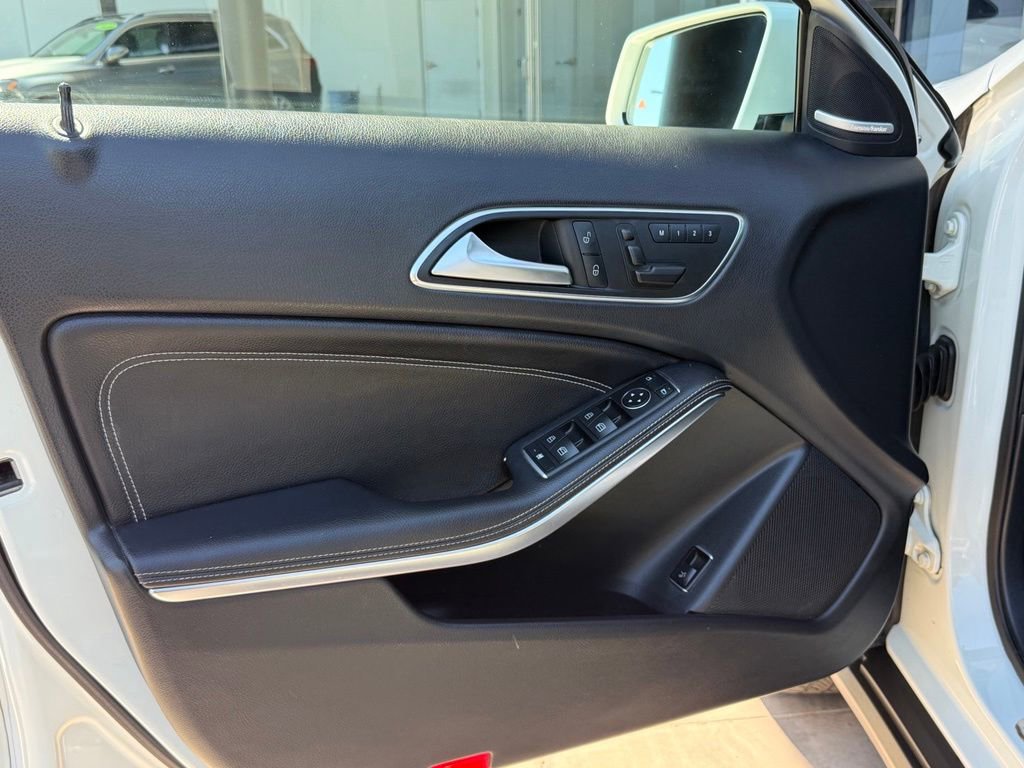 Certified 2017 Mercedes-Benz GLA 250 4MATIC image 19