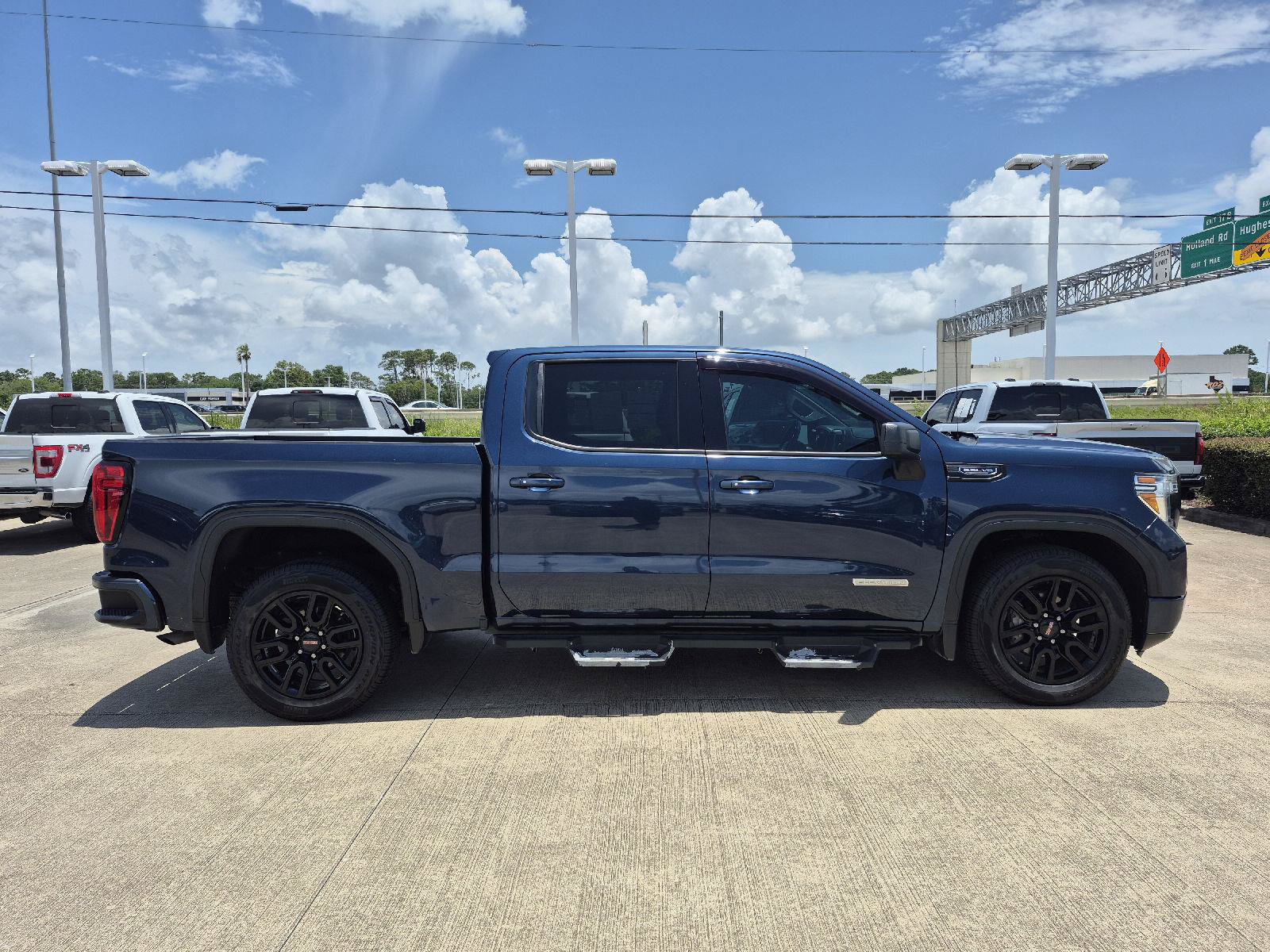 Used 2020 GMC Sierra 1500 Elevation w/ Elevation Value Package RWD image 12