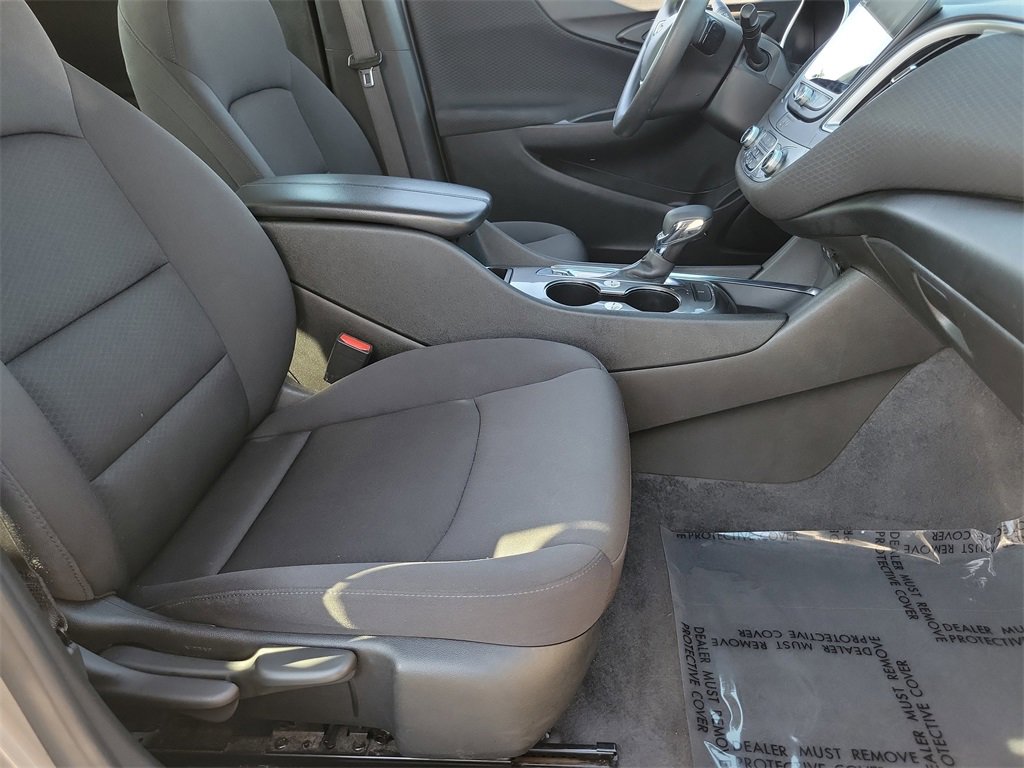 Used 2023 Chevrolet Malibu LT image 18