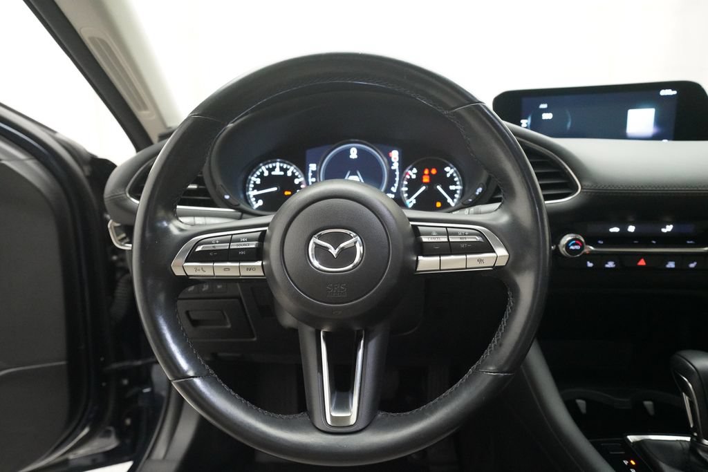 Used 2022 MAZDA MAZDA3 s FWD image 4