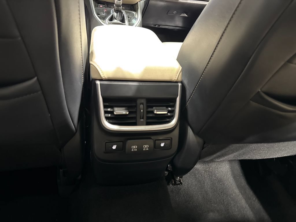 Used 2022 Subaru Outback Limited XT w/ Popular Package #2 AWD/4WD image 13