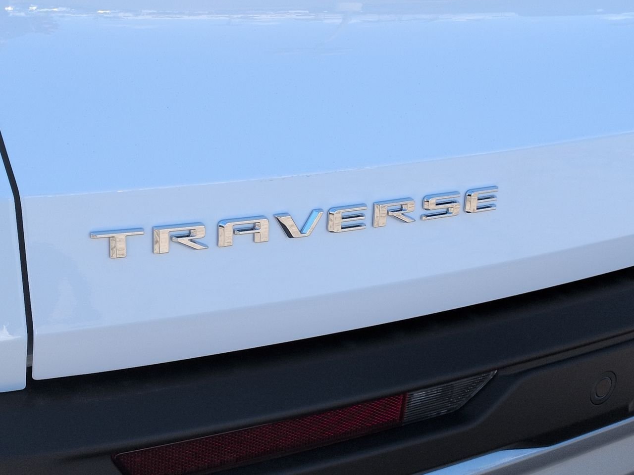 New 2026 Chevrolet Traverse LT w/ Driver Confidence Package FWD image 33