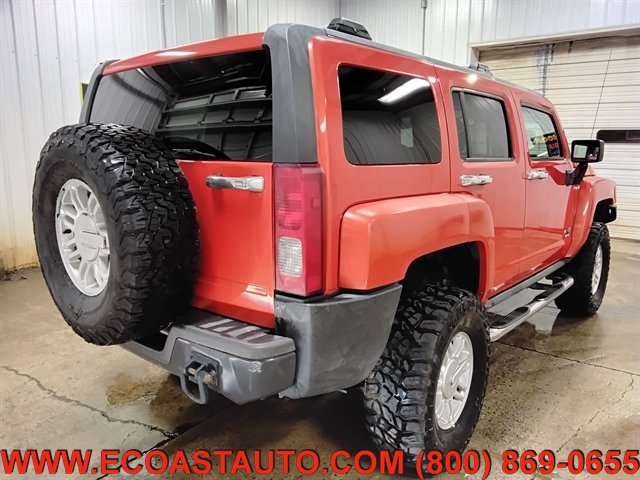 Used 2009 HUMMER H3 Adventure AWD/4WD image 3