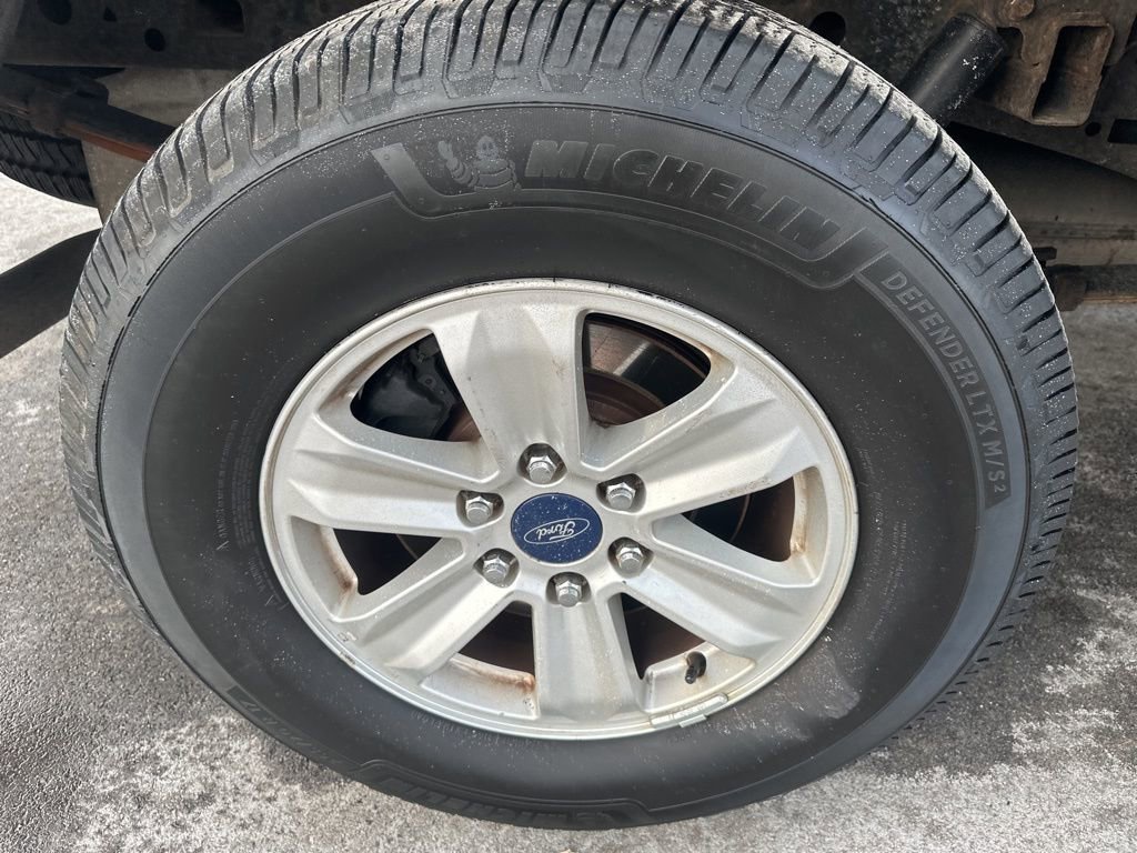 Used 2017 Ford F150 XLT image 30