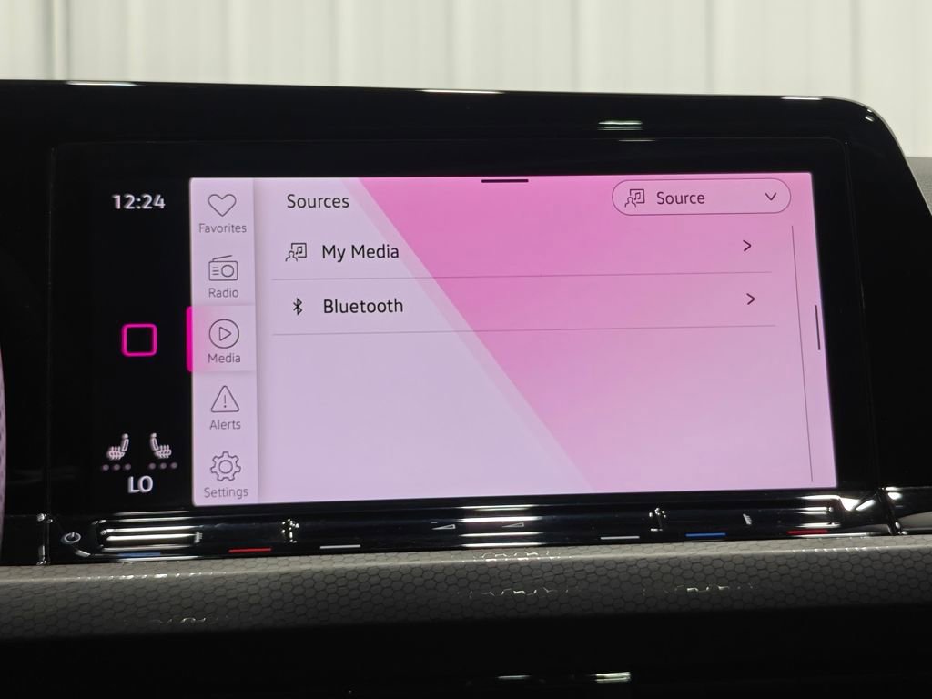 Used 2022 Volkswagen GTI SE FWD image 44