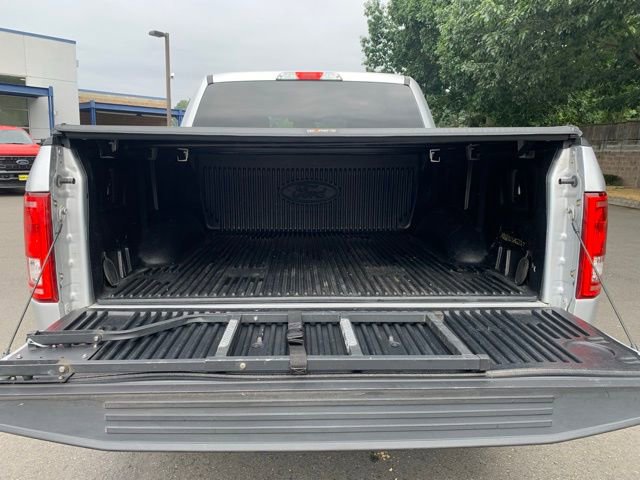 Used 2016 Ford F150 XLT image 5