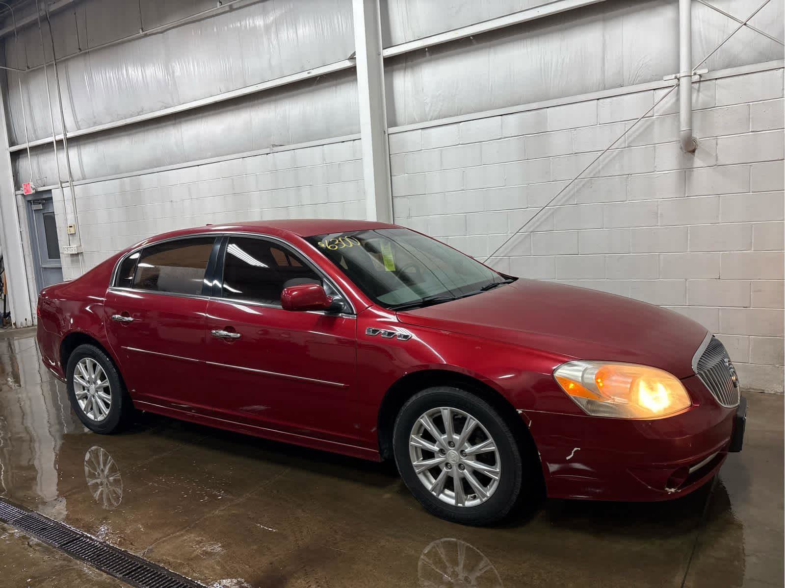 Used 2011 Buick Lucerne CX FWD image 2