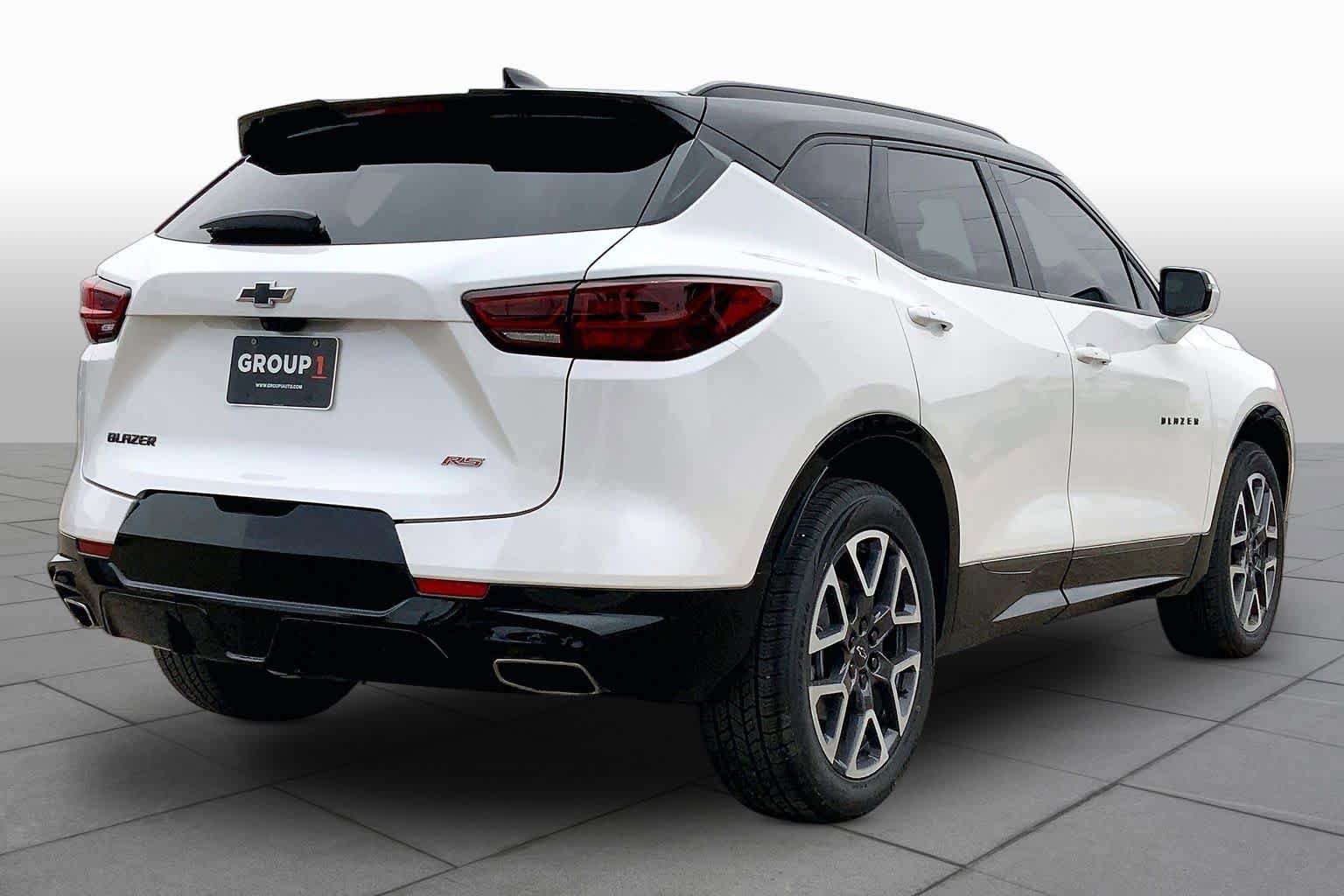 Used 2023 Chevrolet Blazer RS w/ Driver Confidence II Package FWD image 24