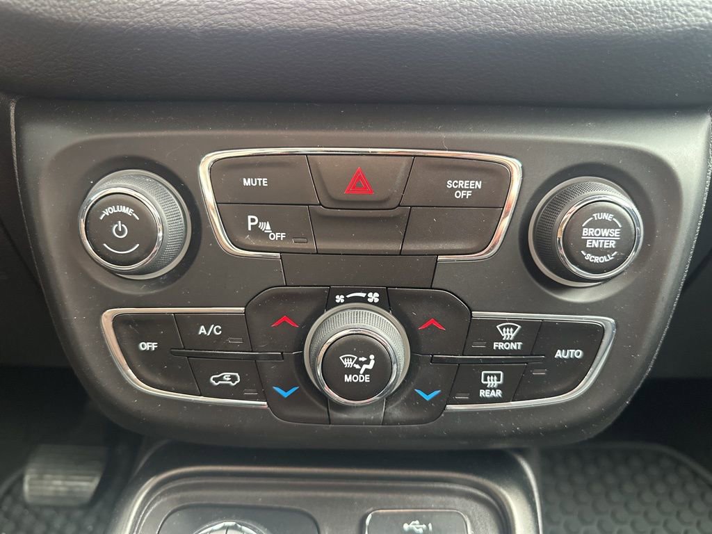Used 2019 Jeep Compass Trailhawk w/ Safety & Security Group AWD/4WD image 23