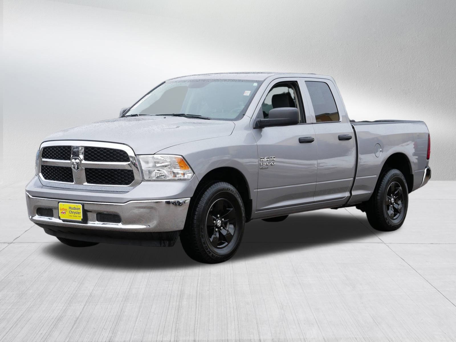 Certified 2024 RAM 1500 Classic SLT image 3